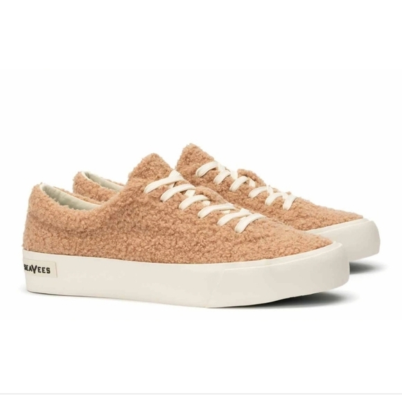 SeaVees Shoes - SeaVees, Gallery Faux Shearling Sneaker, (Blonde) Tan,‎ Size 6